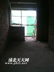 吃瓜售楼小姐在工地,吃瓜售楼小姐的售楼日常揭秘