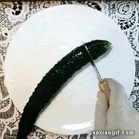 默默吃瓜再吃瓜表情包gif,表情包GIF背后的趣味与思考