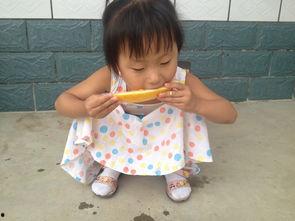 小孩子吃瓜头,小孩子的甜蜜探险记