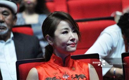 紫薇吃瓜表情包图片